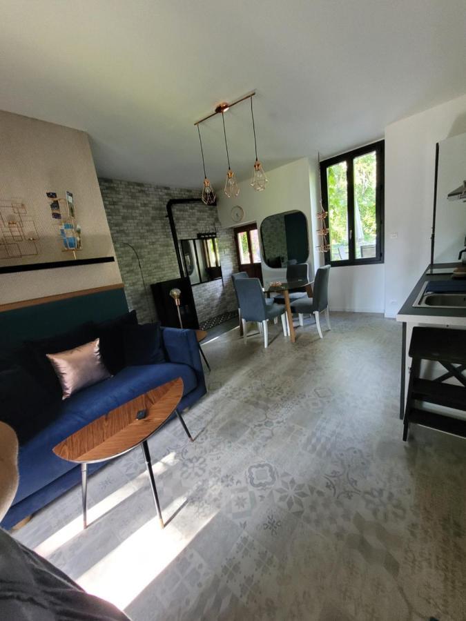 세러스 La Reyniere B&B 외부 사진