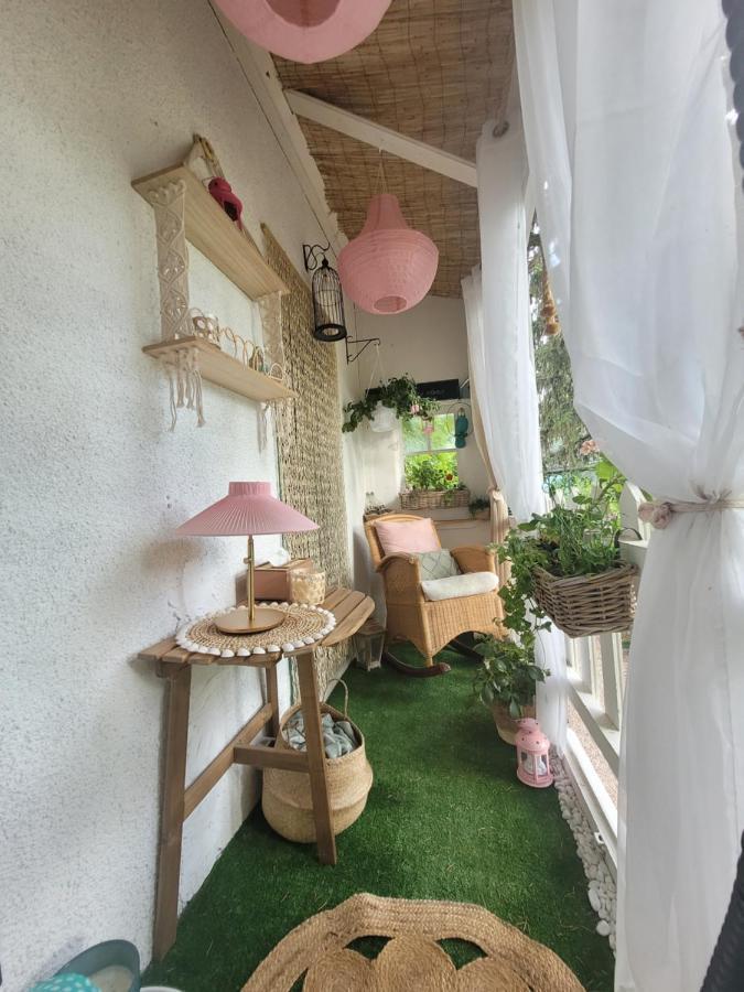세러스 La Reyniere B&B 외부 사진